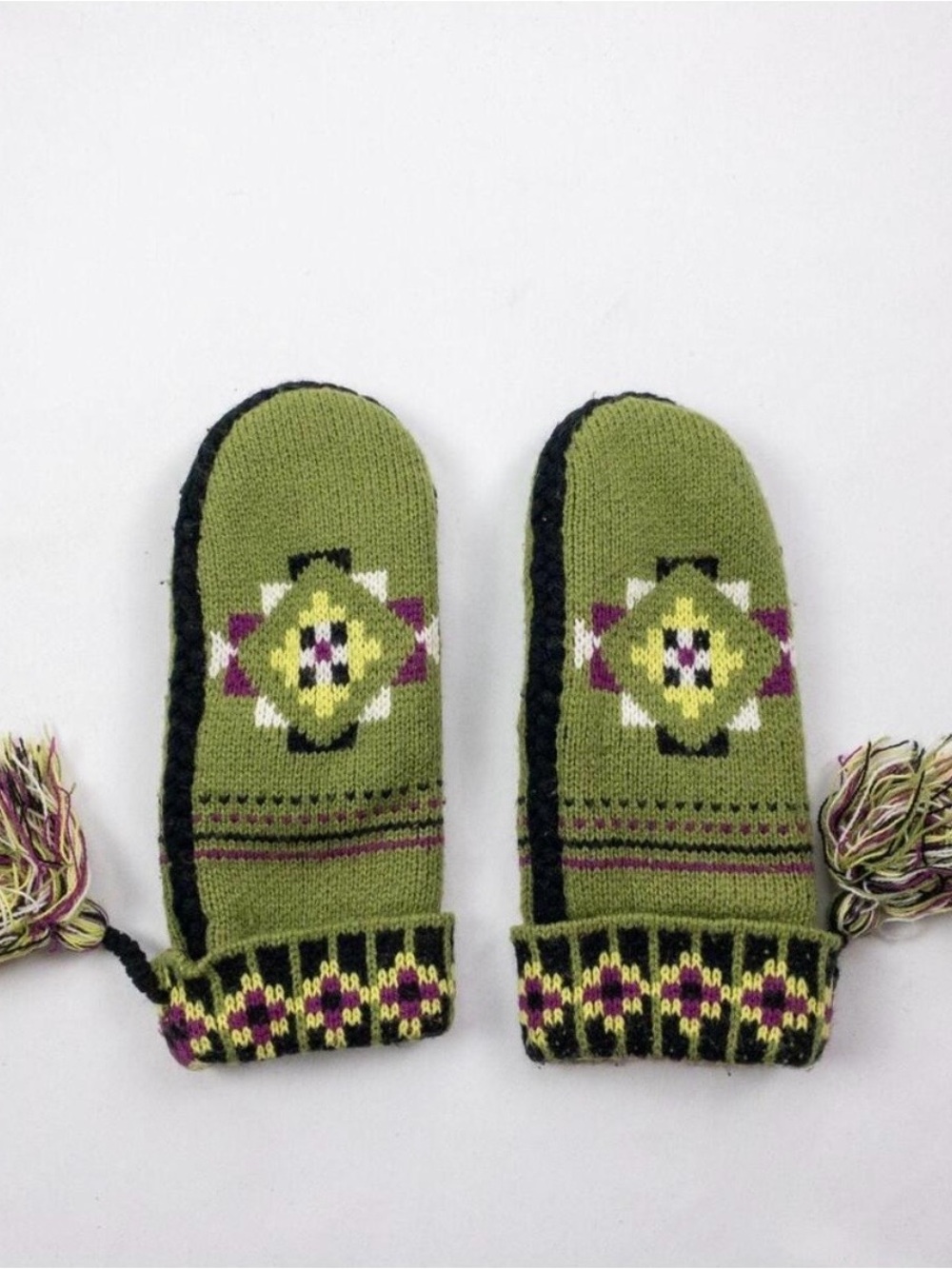Anthropologie Green Fair Isle Knit Mittens Womens One Size